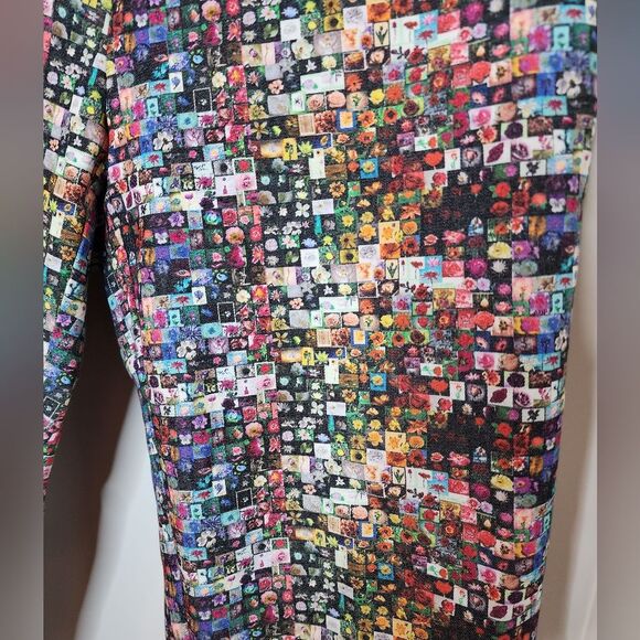 Lisette L Montreal Slimming Artsy Unique Micro Mosaic Floral Crop 8 Multicolor - Picture 7 of 8